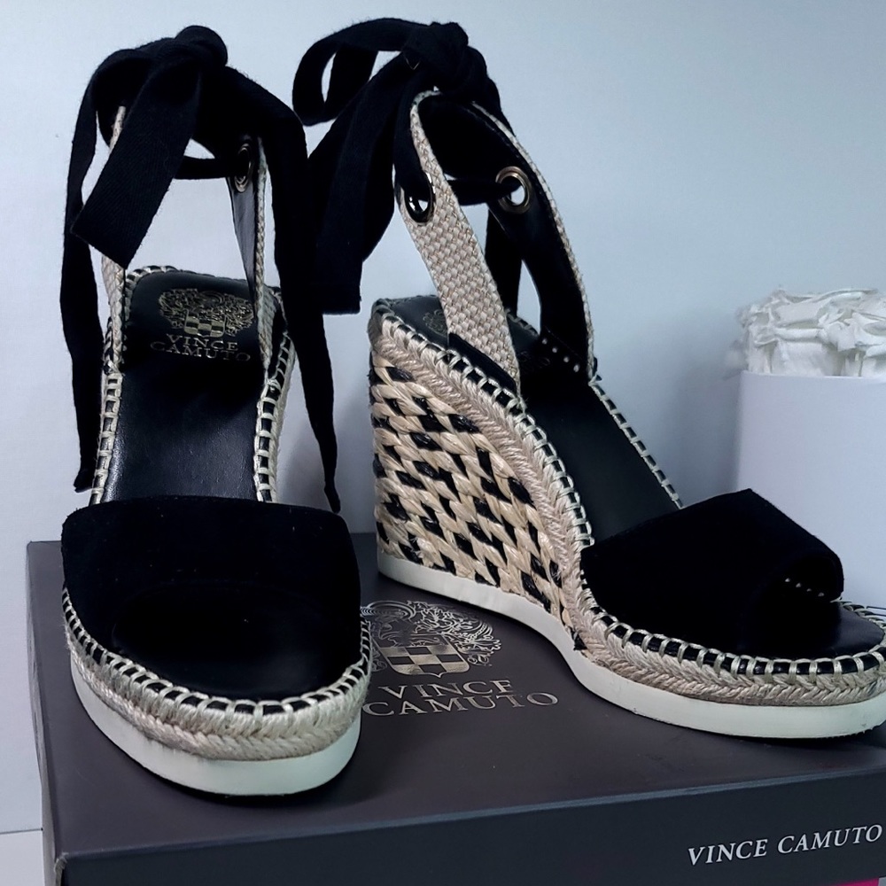 Vince Camuto Espadrilles Wedge